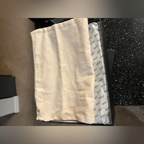 178$$ NIB 7.5 BADGLEY MISCHKA COLLECTION LILIBETH KITTEN HEEL ANKLE STRAP PUMP - Picture 9 of 14